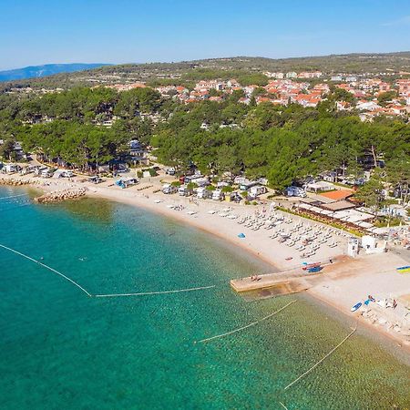 Deluxe New Apartments - Few Steps From The Beach - Luxury Holiday With Style - By Traveler Tourist Agency Krk クルク エクステリア 写真